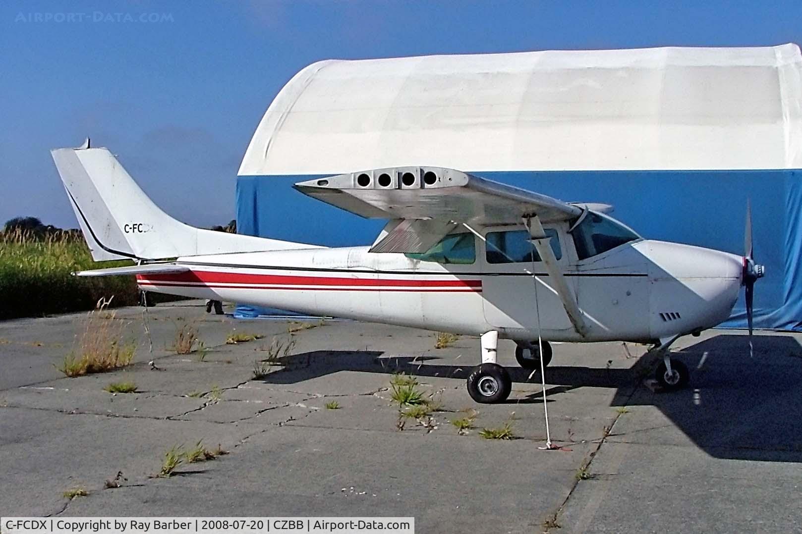 C-FCDX, 1973 Cessna 182P Skylane C/N 18261781, Cessna 182P Skylane [182-61781]  Boundary Bay~C 20/07/2008