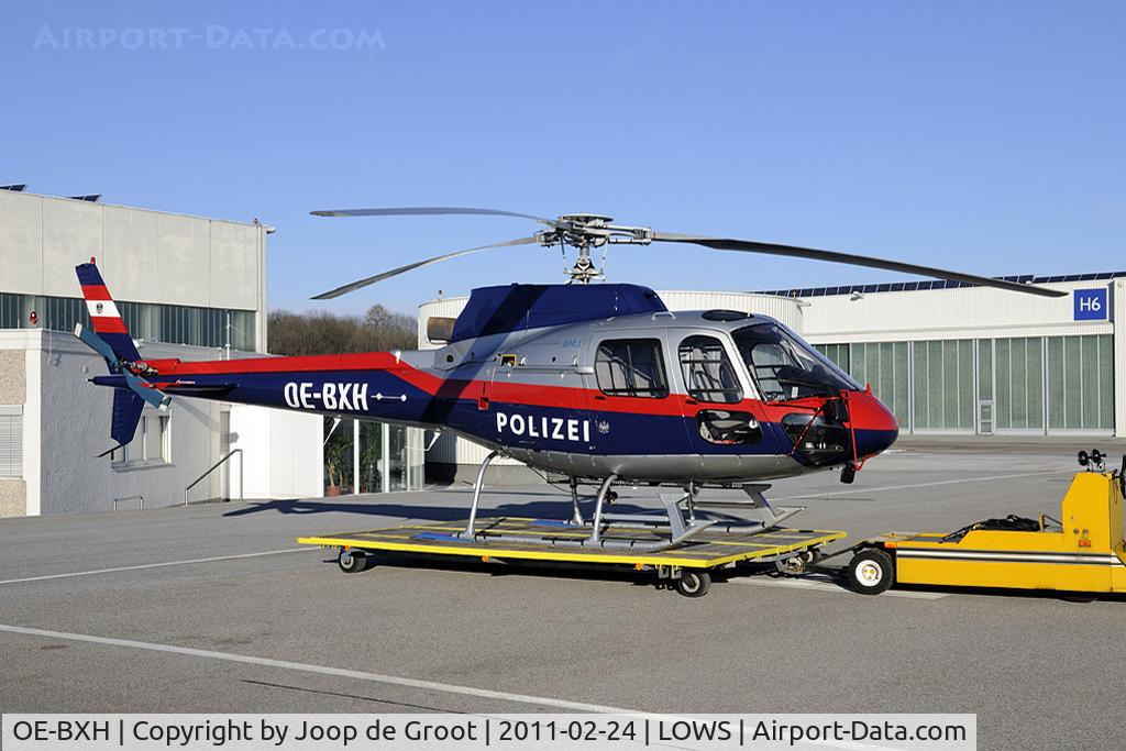 OE-BXH, 1986 Aerospatiale AS-350B-1 Ecureuil C/N 1898, Polizei new colour scheme