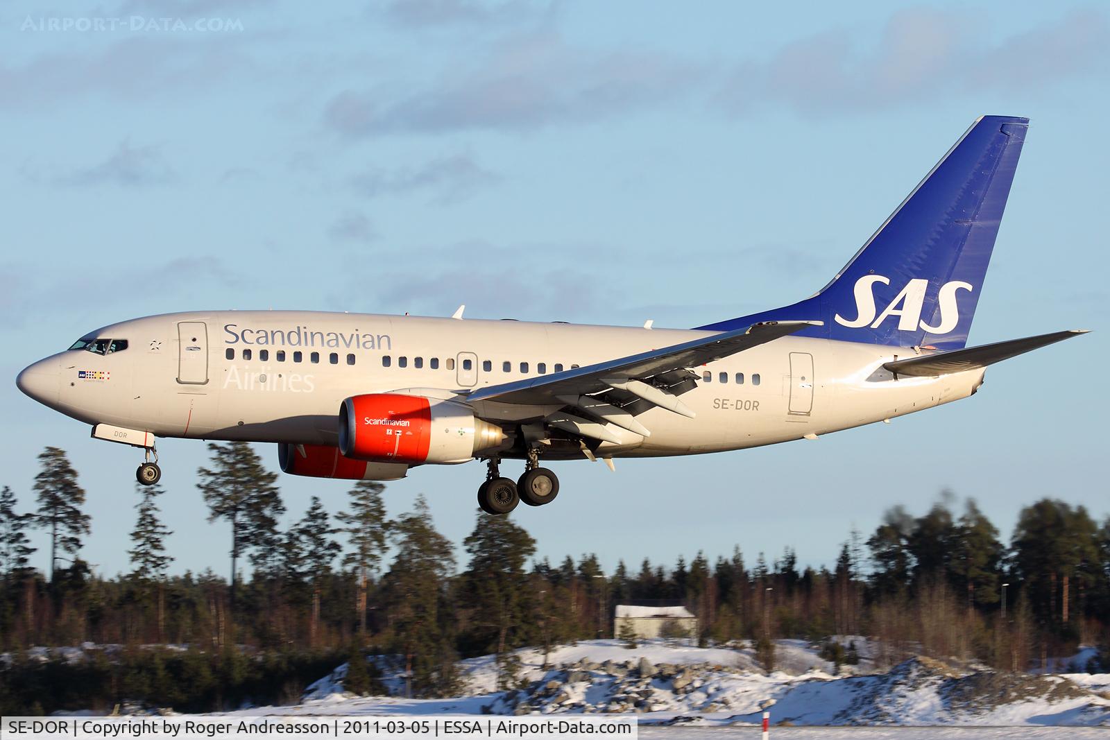 SE-DOR, 1999 Boeing 737-683 C/N 28305, SK496 OSL-ARN