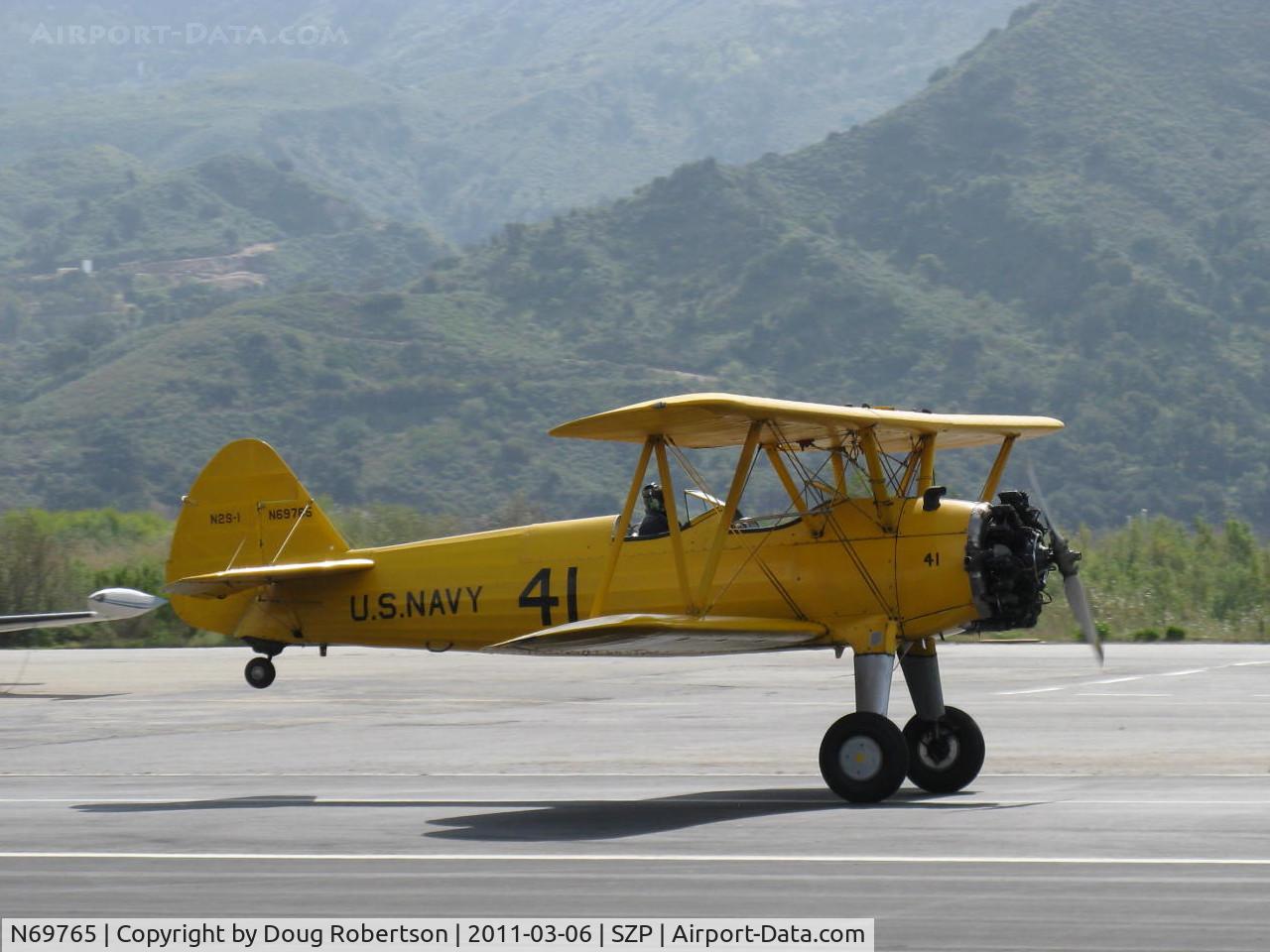 N69765, 1941 Boeing A75N1 (PT17) C/N 75-1044, 1941 Boeing Stearman A75N1 as Navy N2S1, Continental W670-5 220 Hp, wheel landing roll Rwy 22