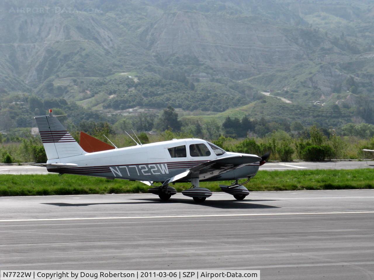 N7722W, 1964 Piper PA-28-180 Cherokee C/N 28-1729, 1964 Piper PA-28-180 CHEROKEE, landing roll Rwy 22