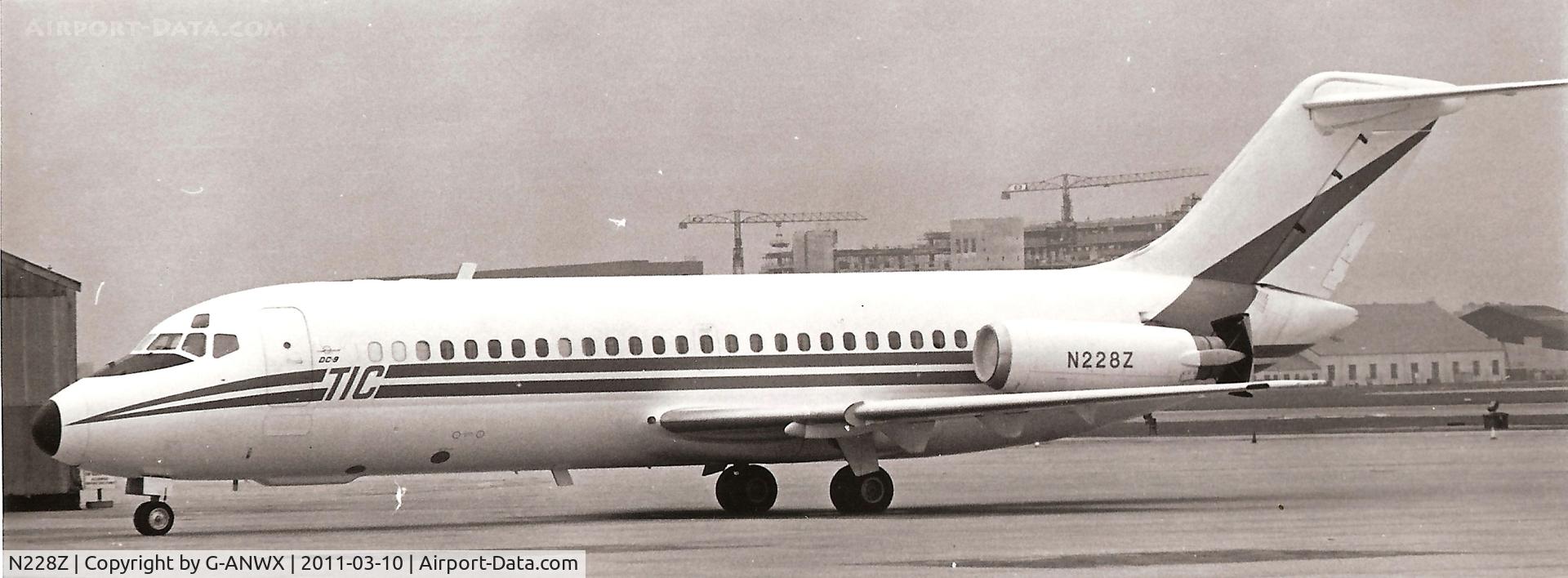 N228Z, 1968 Douglas DC-9-15 C/N 47151/285, DC-9 of TIC in the 1960's