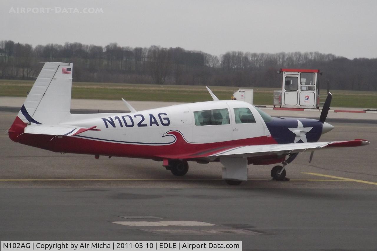 N102AG, 1981 Mooney M20K C/N 250613, Untitled