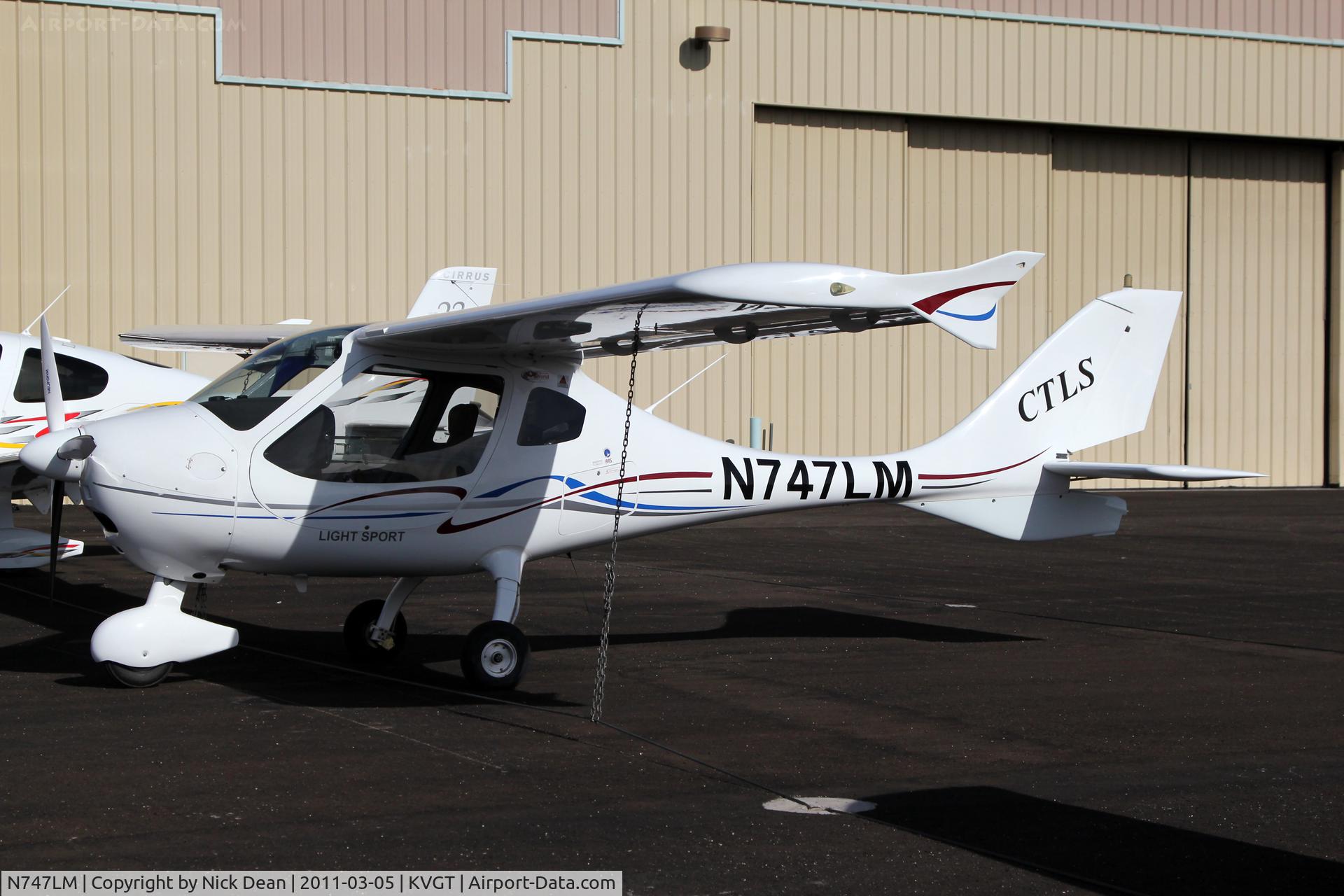 N747LM, 2009 Flight Design CTLS C/N F-09-04-07, KVGT
