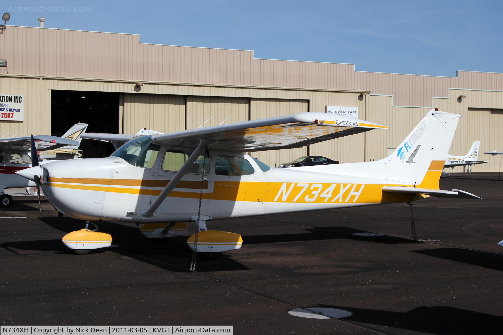 N734XH, Cessna 172N C/N 17269193, KVGT