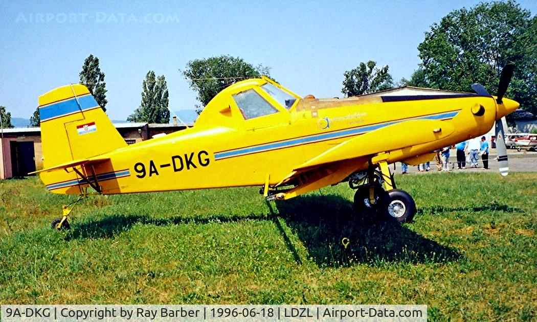 9A-DKG, Air Tractor Inc AT-400 C/N 400-0353, Air Tractor AT-400 [0353] Zagreb-Lucko~9A 18/06/1996.