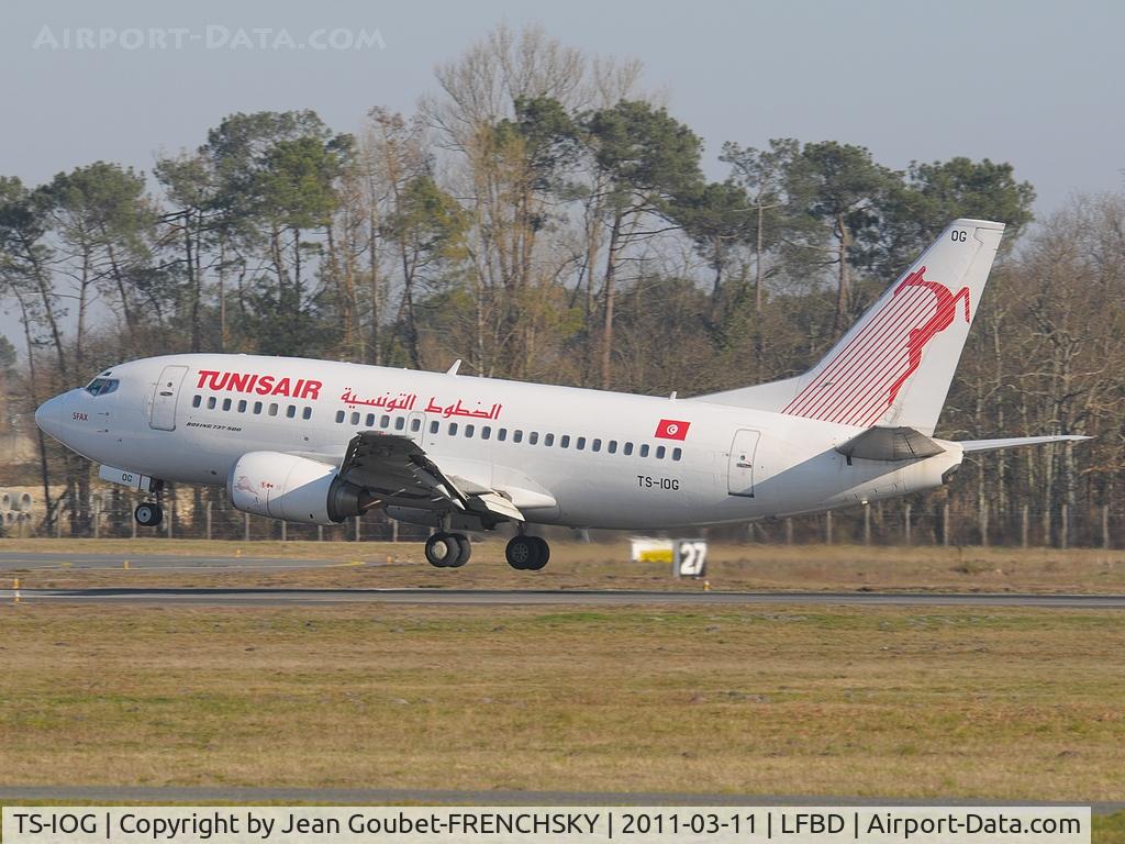 TS-IOG, 1992 Boeing 737-5H3 C/N 26639, landing 05