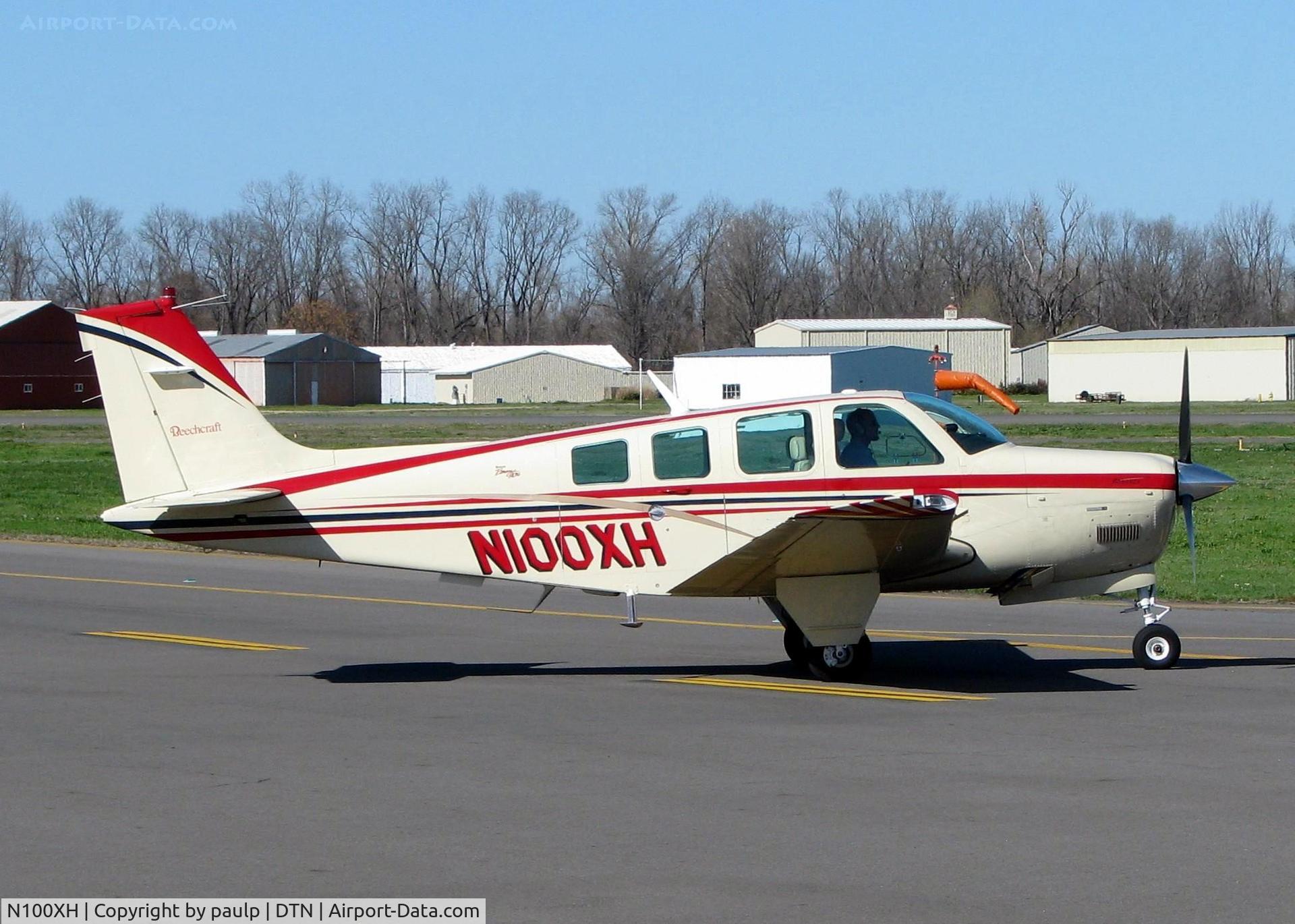 N100XH, 1999 Raytheon Aircraft Company A36 Bonanza C/N E-3249, At Downtown Shreveport.
