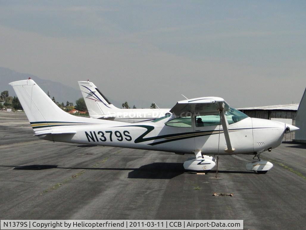 N1379S, 1976 Cessna 182P Skylane C/N 18264941, Parked in transient parking