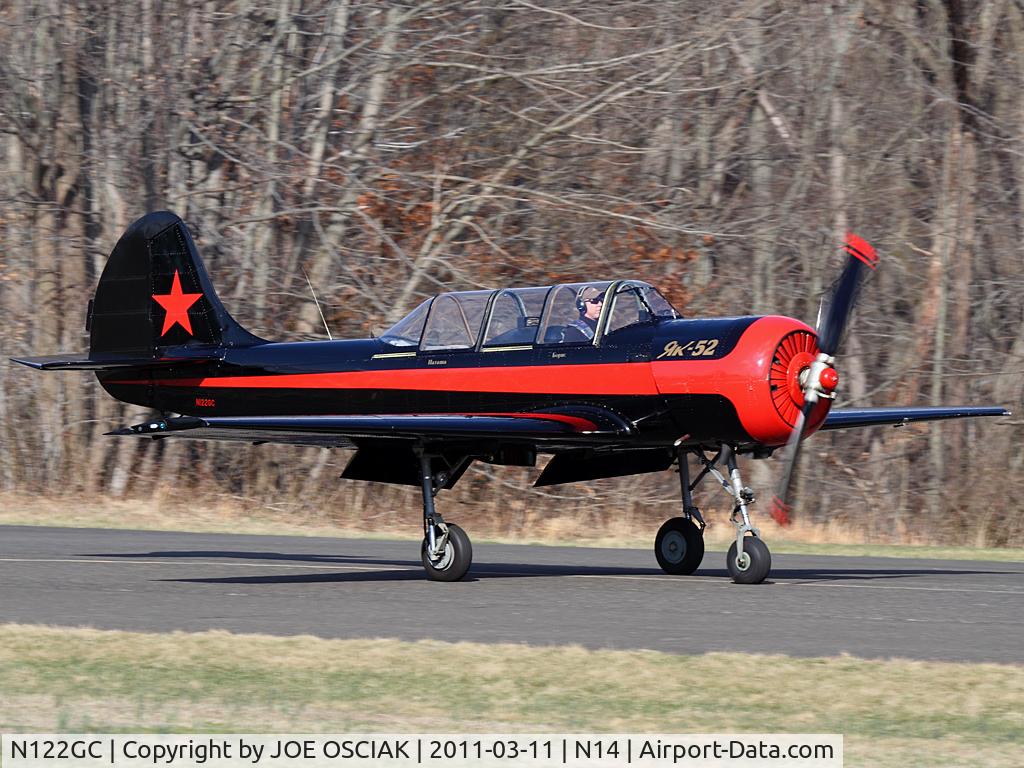 N122GC, 1996 Yakovlev (Aerostar) Yak-52 C/N 9611911, @N14