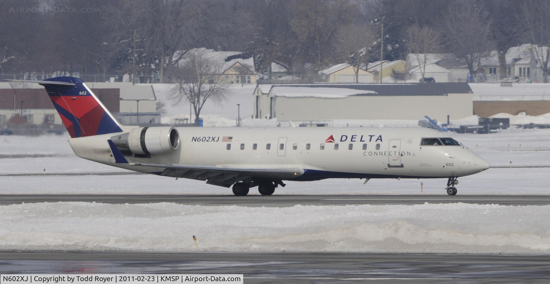 N602XJ, 2005 Bombardier CRJ-200ER (CL-600-2B19) C/N 8045, Delta
