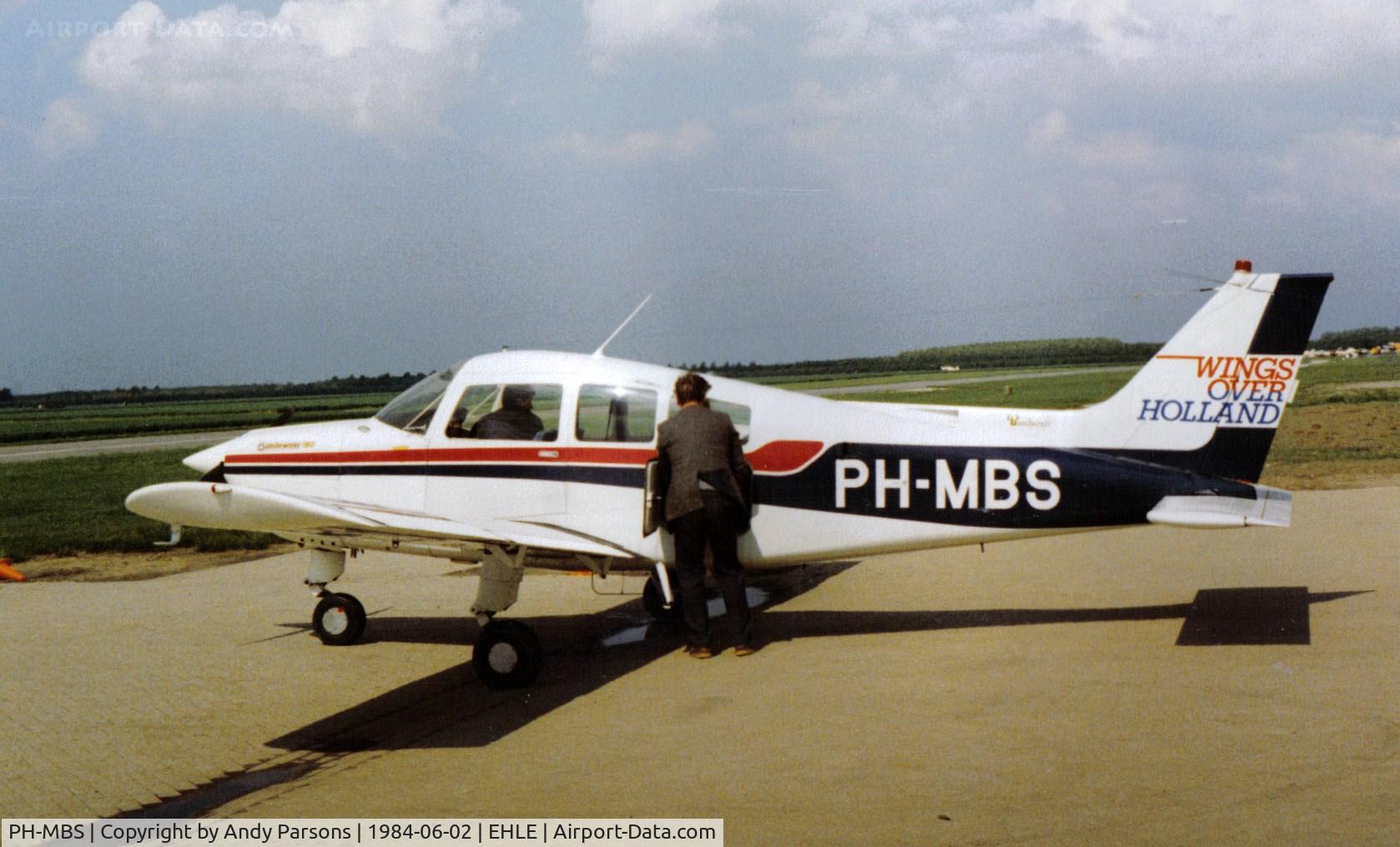 PH-MBS, Beech C23 Sundowner 180 Sundowner 180 C/N M-1968, Taken at an NVAV Rally 1984(scanned print)