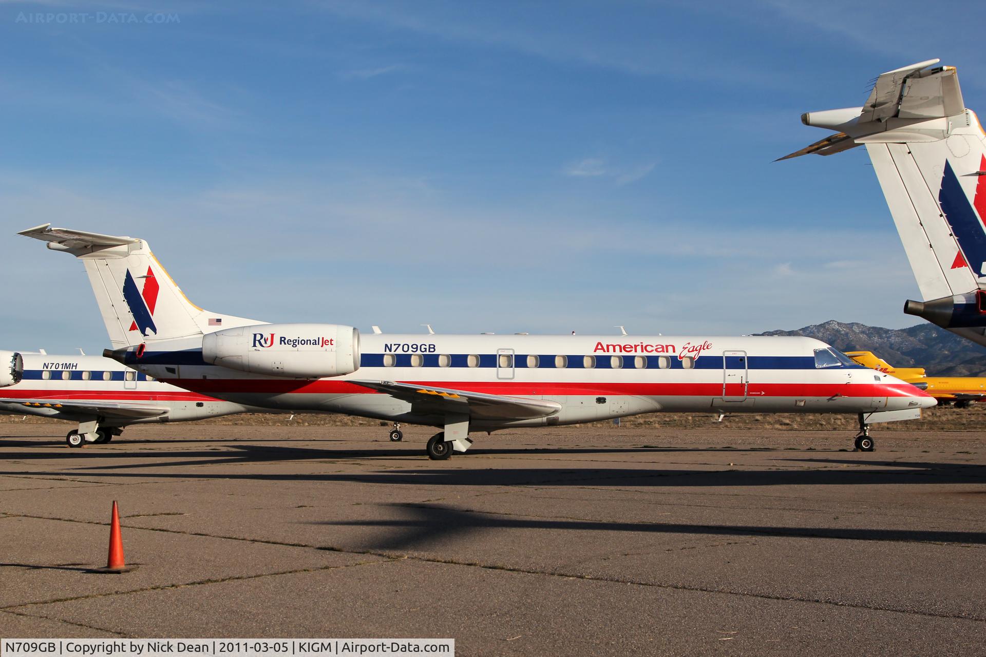 N709GB, 2000 Embraer ERJ-135LR (EMB-135LR) C/N 145211, KIGM