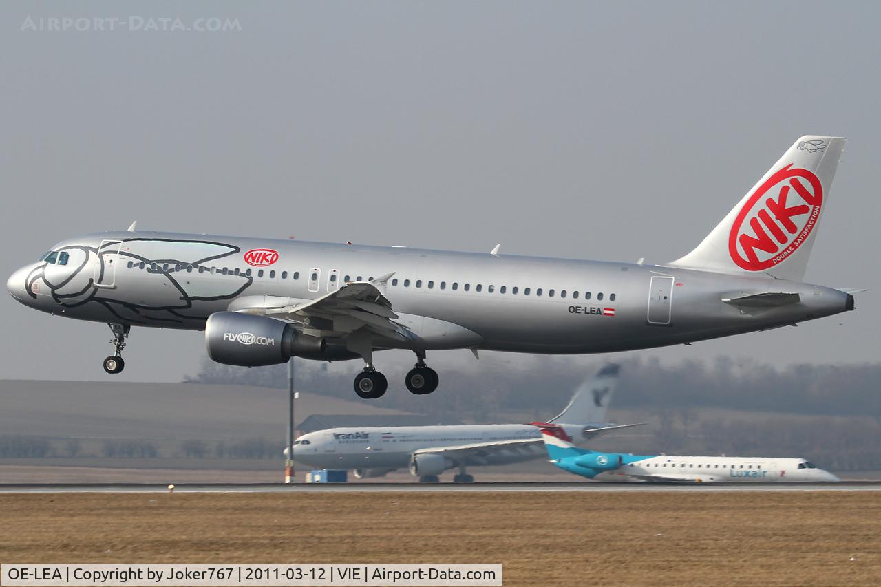 OE-LEA, 2005 Airbus A320-214 C/N 2529, NIKI
