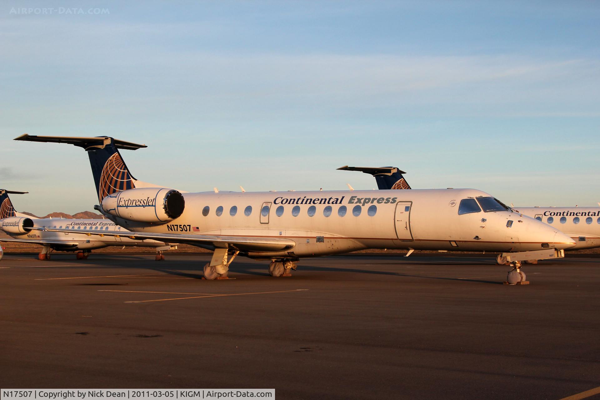 N17507, 2000 Embraer ERJ-135ER (EMB-135ER) C/N 145215, KIGM