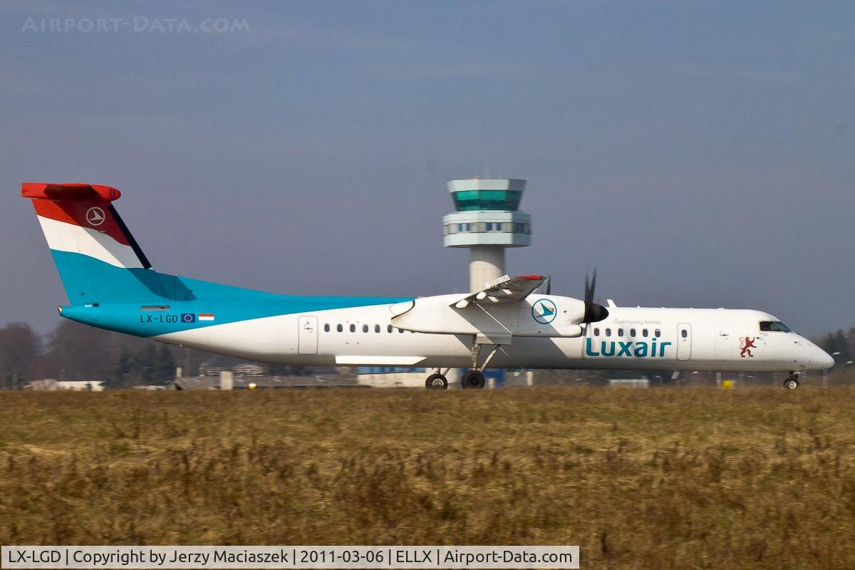LX-LGD, 2007 De Havilland Canada DHC-8-402Q Dash 8 C/N 4171, LX-LGD_
De Havilland Canada DHC-8-402Q,