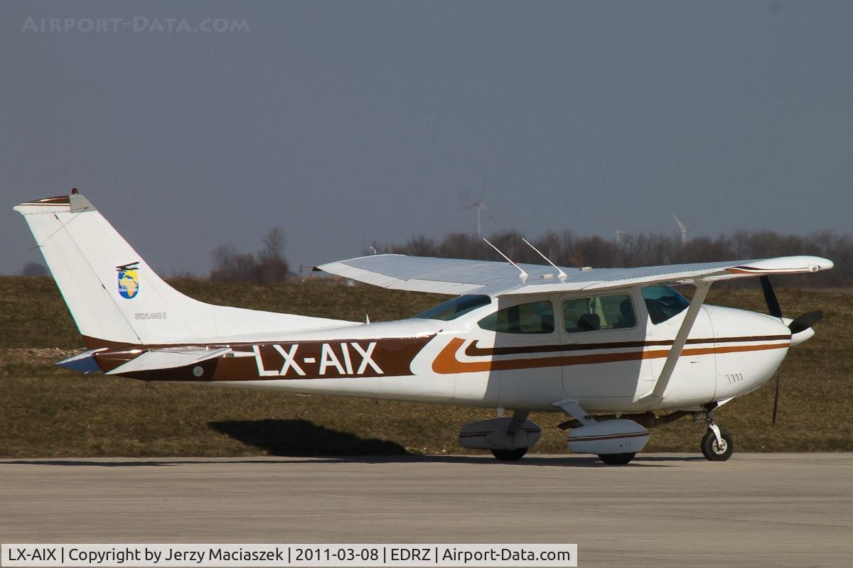 LX-AIX, Cessna 182Q Skylane C/N 18266403, LX-AIX_  Reims-Cessna F182Q Skylane