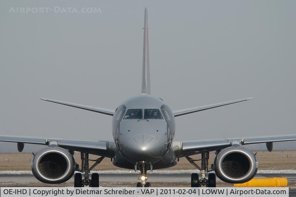 OE-IHD, 2010 Embraer E190 (ERJ-190-100) C/N 19000354, Fly Niki Embraer 190