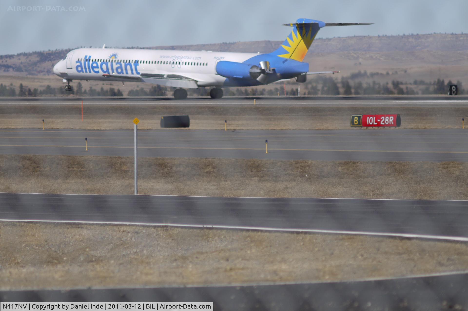 N417NV, 1992 McDonnell Douglas MD-83 (DC-9-83) C/N 53347, Allegiant Air DC-9 arriving @ BIL