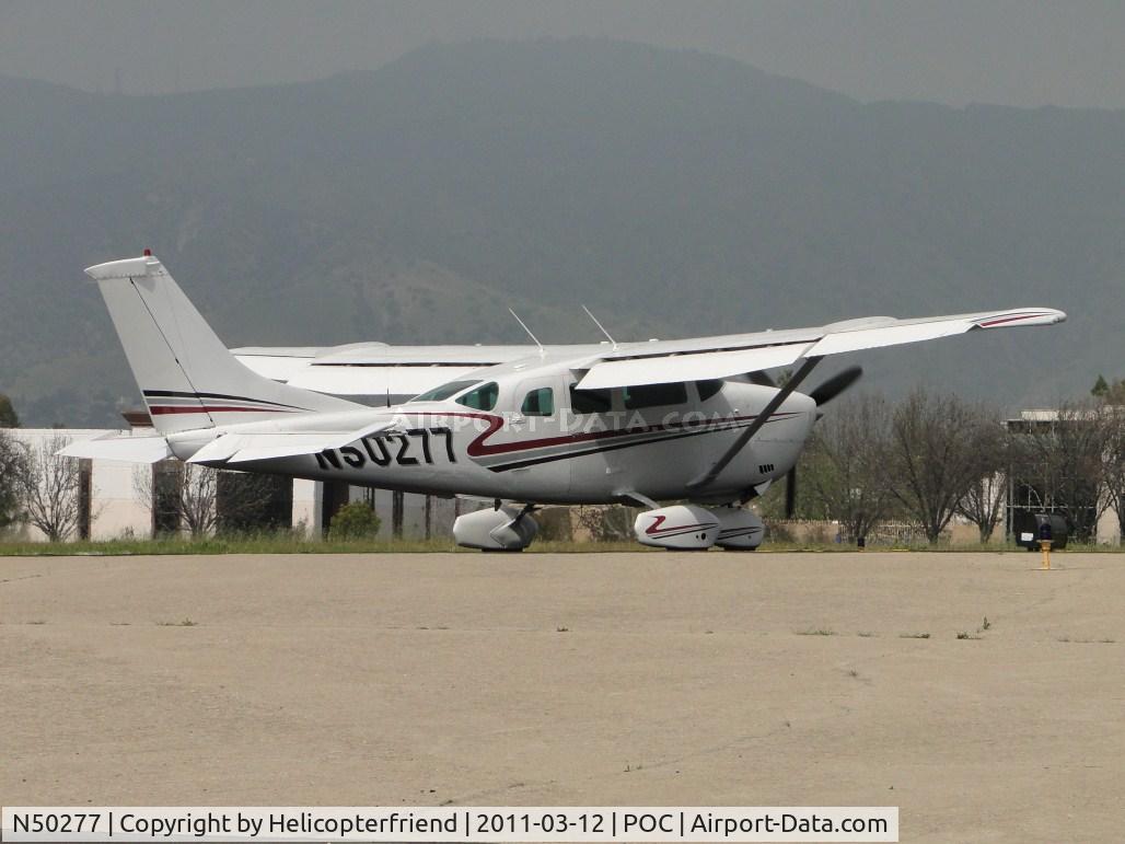 N50277, 1972 Cessna U206F Stationair C/N U20601912, Standing by on taxiway Sierra awaiting permission to take off on runway 26L