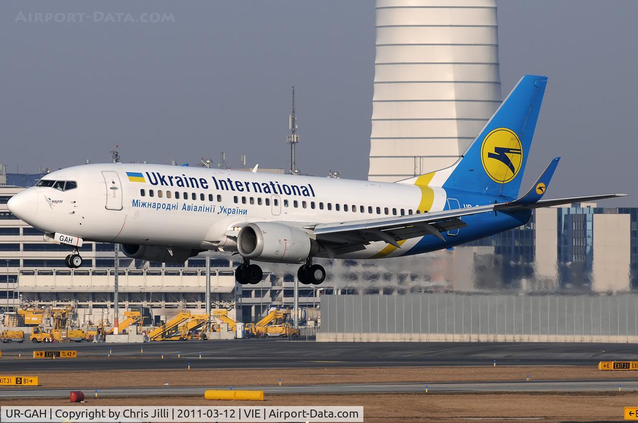 UR-GAH, 1999 Boeing 737-32Q C/N 29130, Ukraine International