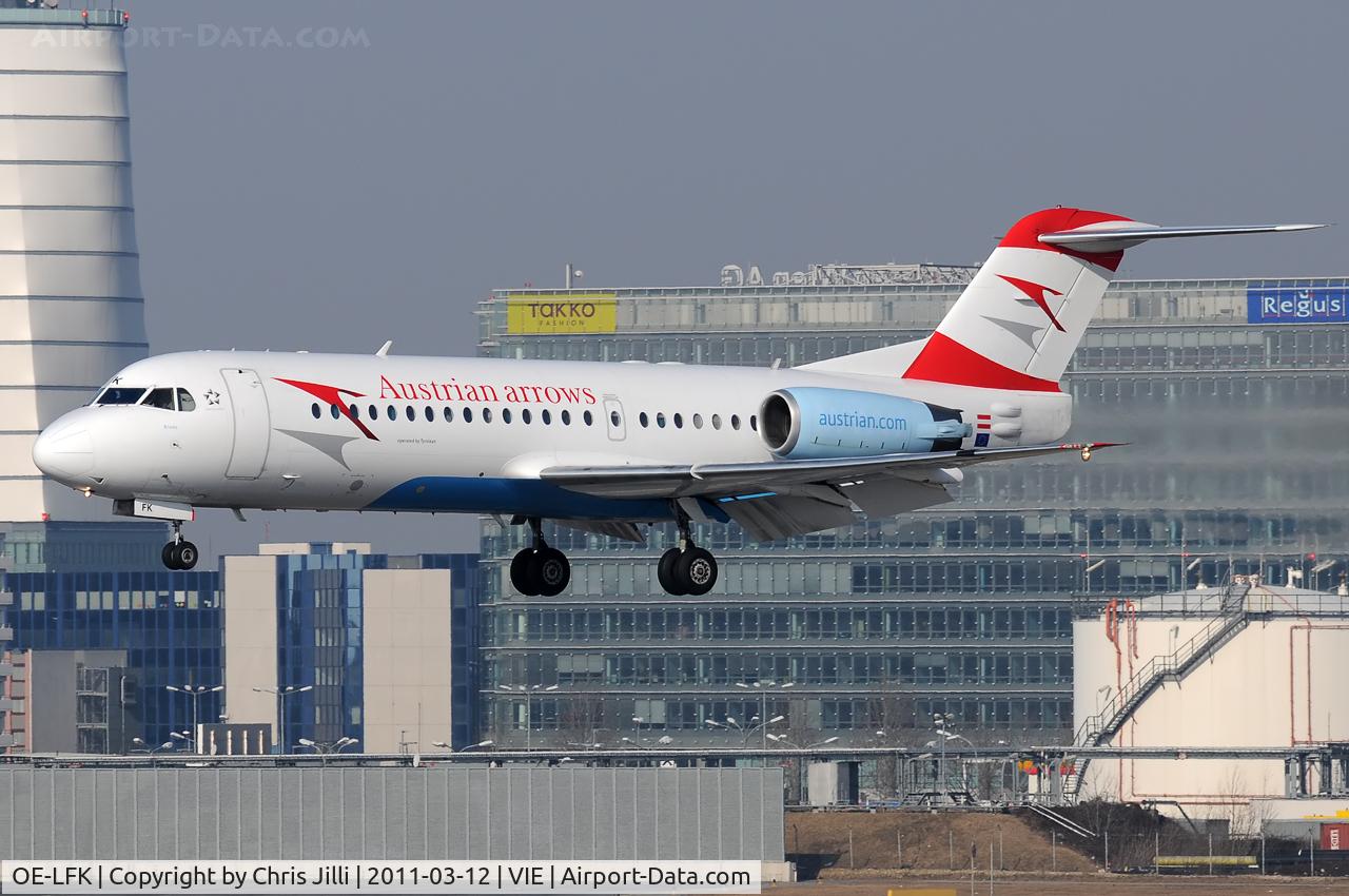 OE-LFK, 1995 Fokker 70 (F-28-0070) C/N 11555, Austrian arrows