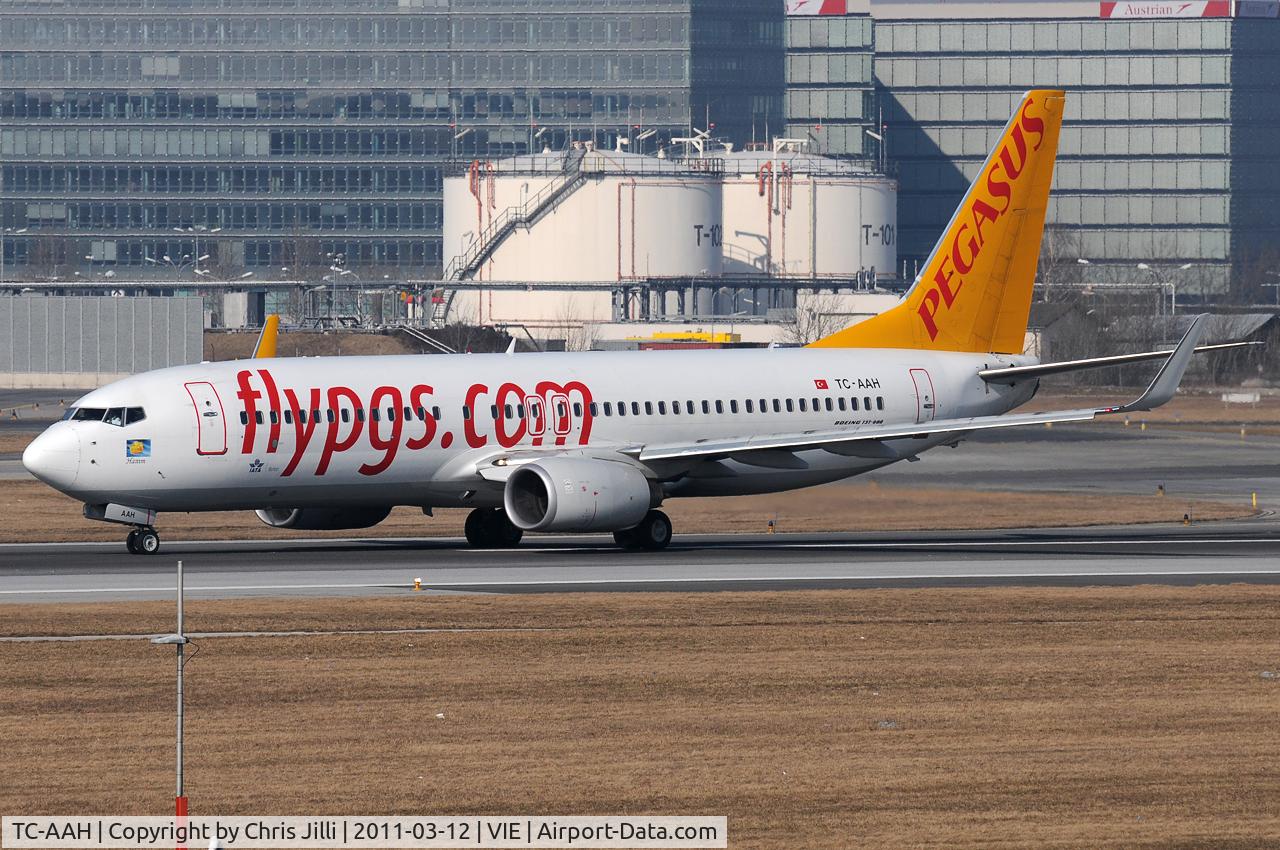 TC-AAH, 2008 Boeing 737-82R C/N 35701/2496, Pegasus