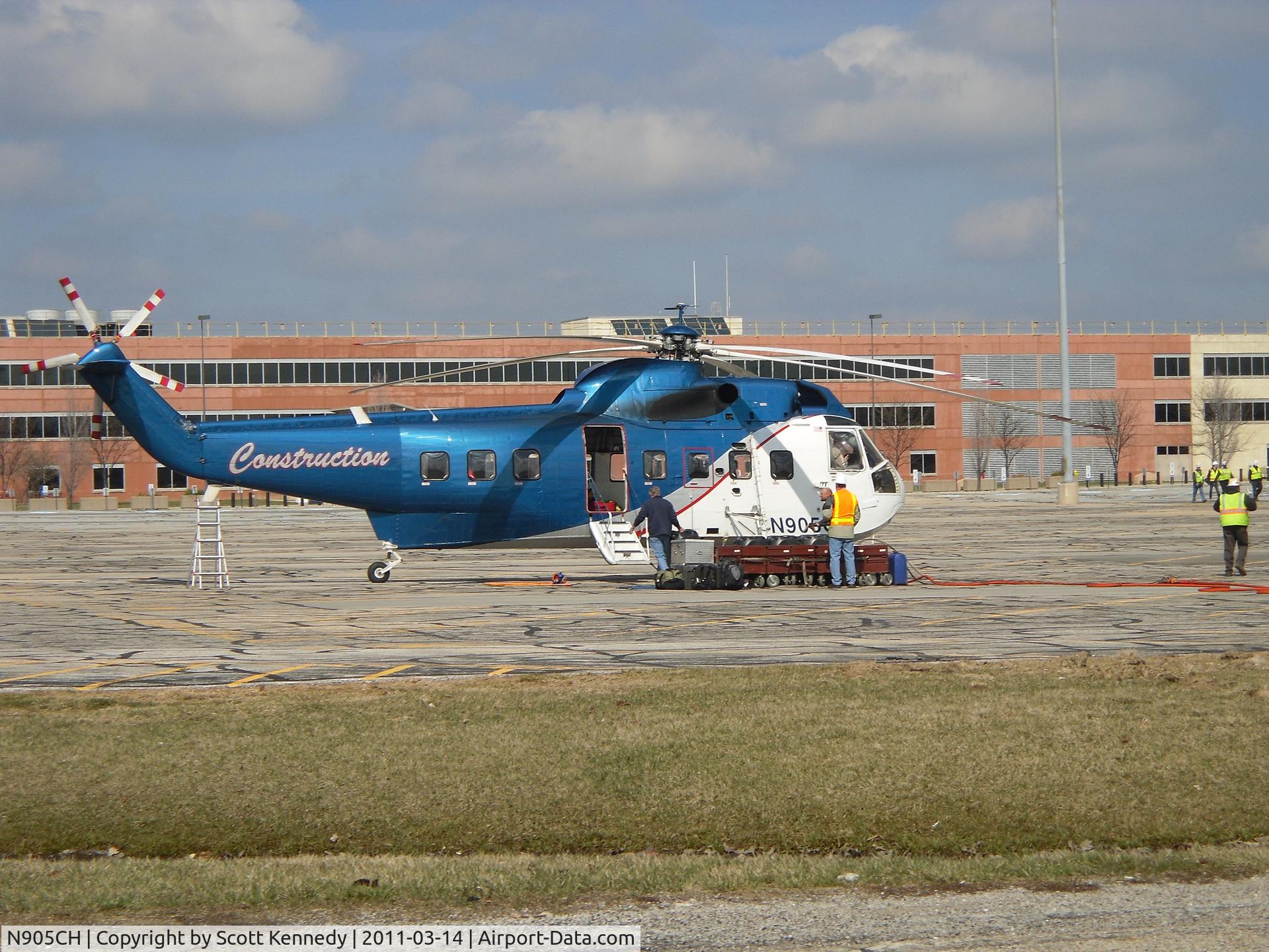 N905CH, 1973 Sikorsky S-61N C/N 61711, Fort Benjamin Harrison solar panel installation in Indianapolis