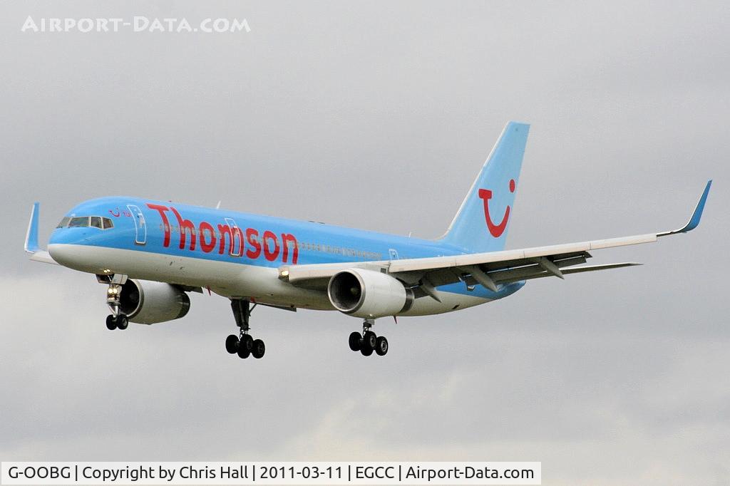 G-OOBG, 1999 Boeing 757-236 C/N 29942, now in Thomson colours