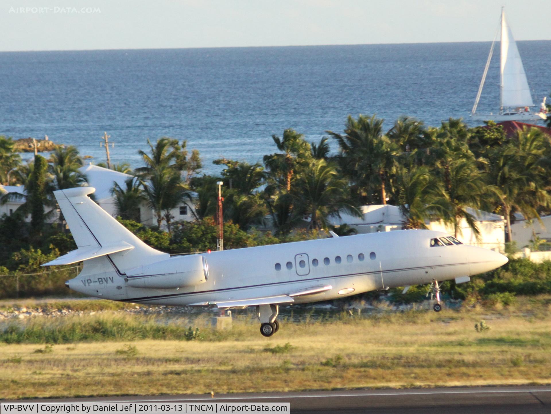 VP-BVV, 2006 Dassault Falcon 2000EX C/N 125, VP-BVV departing TNCM runway 28
