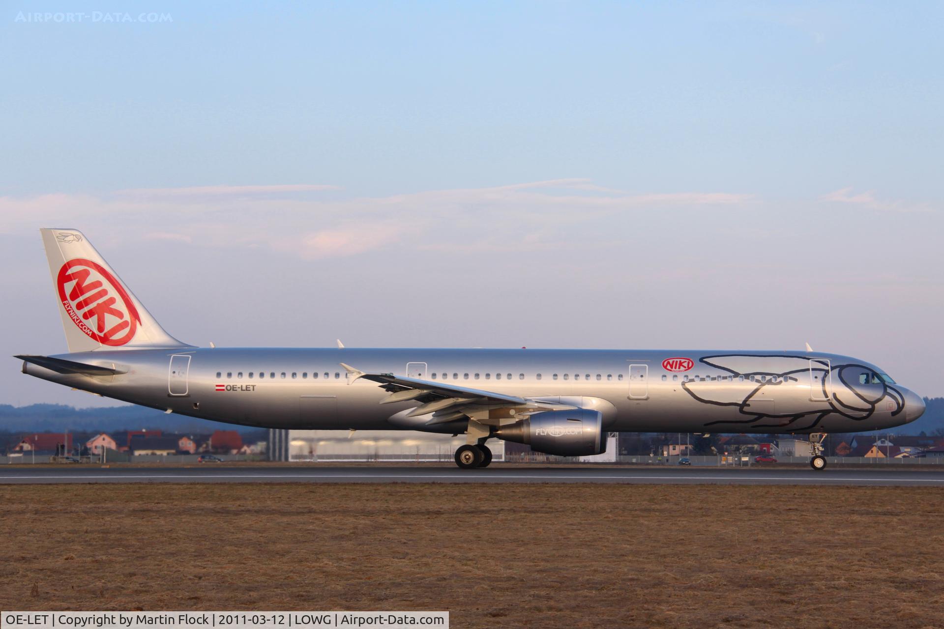 OE-LET, 2009 Airbus A321-211 C/N 3830, .