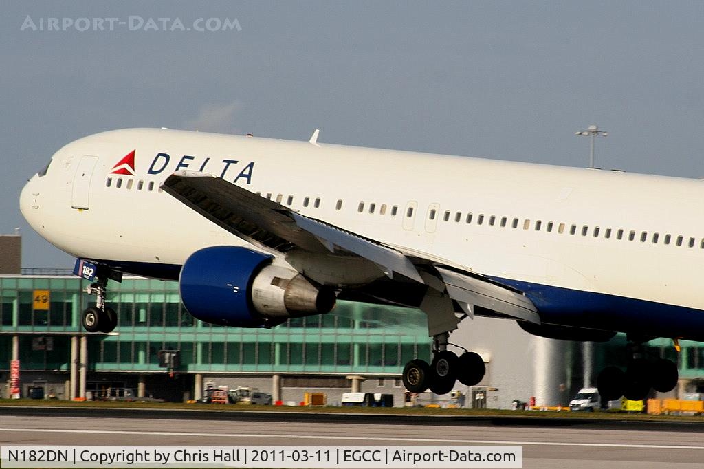 N182DN, 1992 Boeing 767-332/ER C/N 25987, Delta Air Lines
