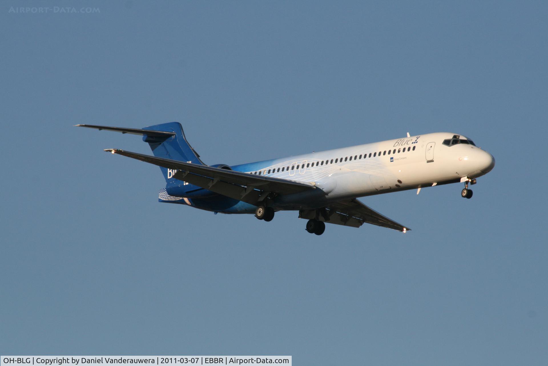 OH-BLG, 2000 Boeing 717-2CM C/N 55059, Arrival of flight KF801 to RWY 02