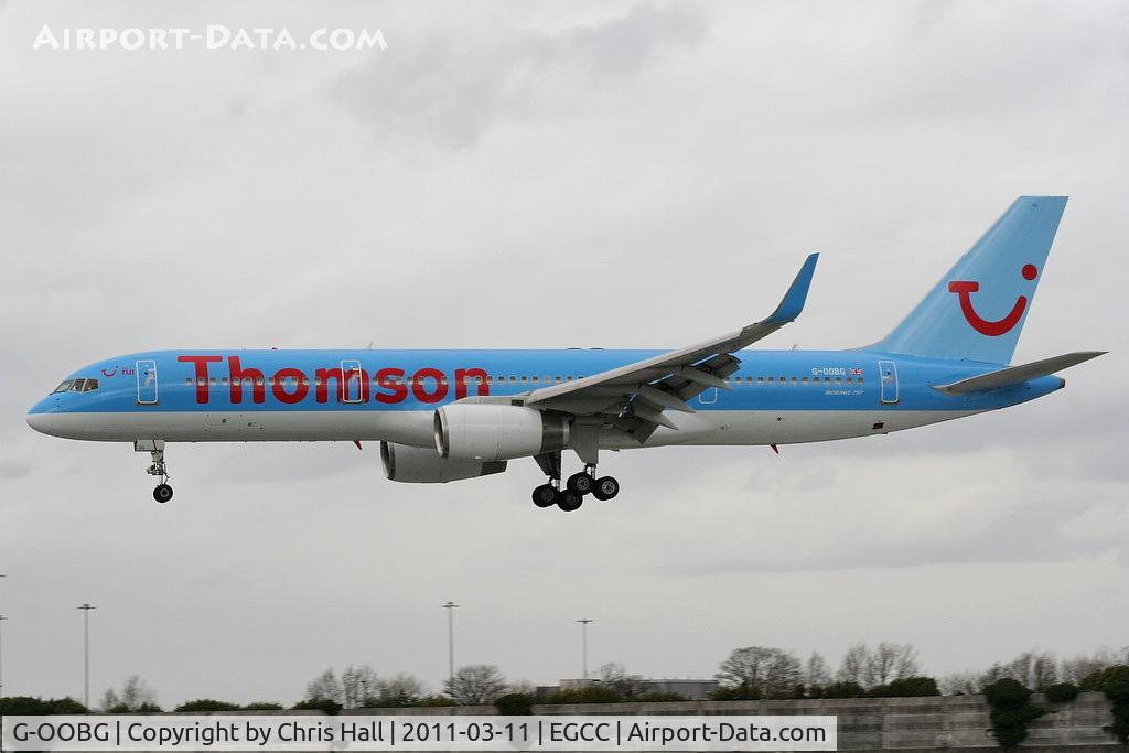 G-OOBG, 1999 Boeing 757-236 C/N 29942, now in Thomson colours