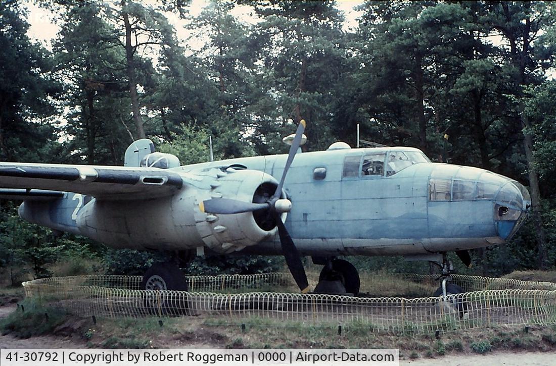41-30792, North American B-25D Mitchell C/N 87-8957, North American B-25D Mitchell.FR193 RAF.320 Dutch squadron.Used as an instuctional airframe by te Dutch.Preserved Oorlogs en Verzetsmuseum Overloon Netherlands.Dubious colors 2 6.Late 1960's.