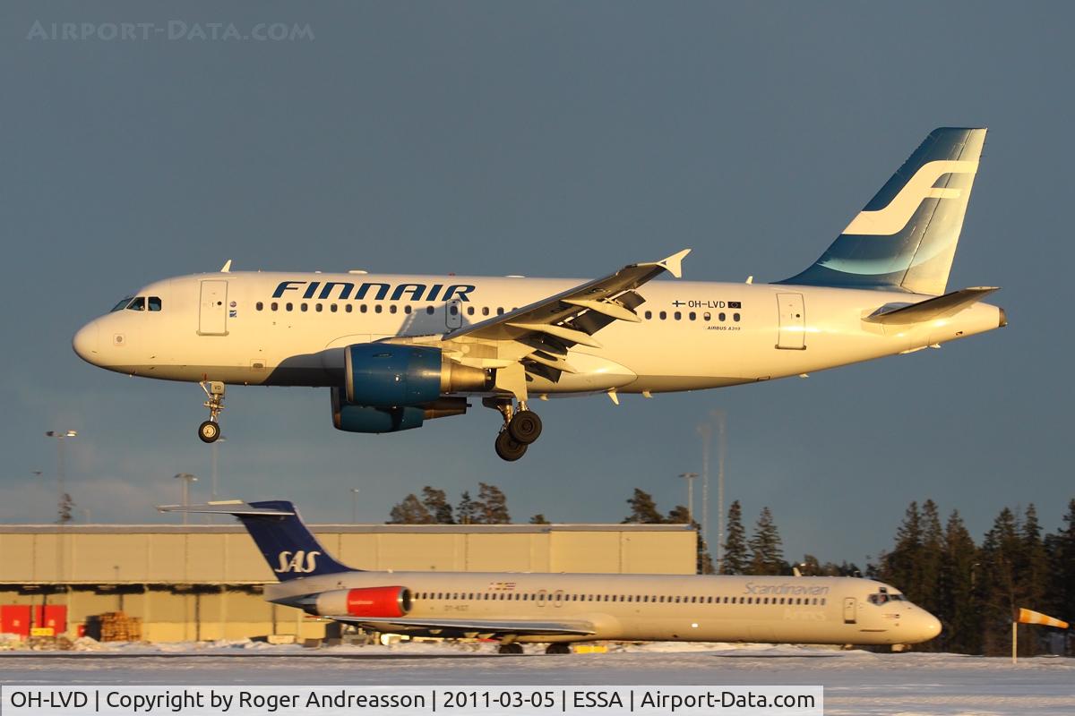 OH-LVD, 2000 Airbus A319-112 C/N 1352, AY645 HEL-ARN