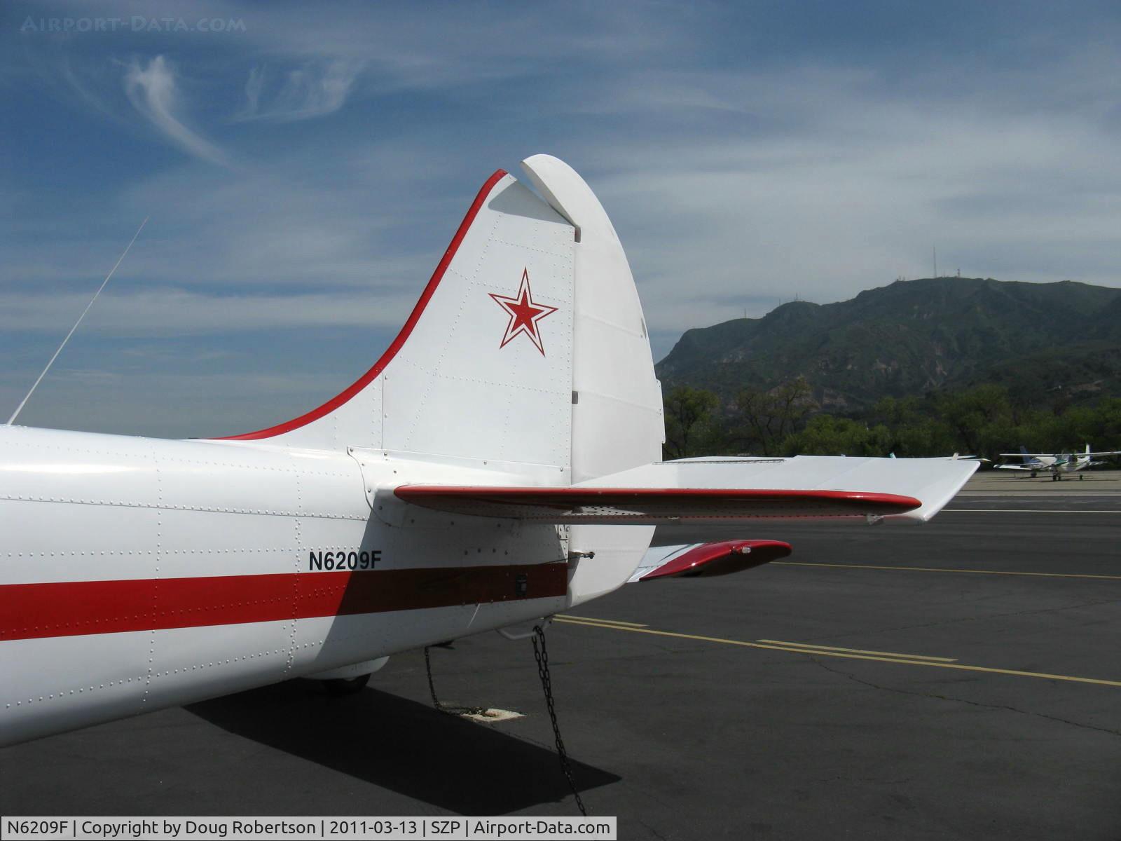 N6209F, 1988 Yakovlev Yak-52 C/N 888306, 1988 Yakovlev YAK 52, Vedeneev M14P 360 Hp radial, balanced rudder
