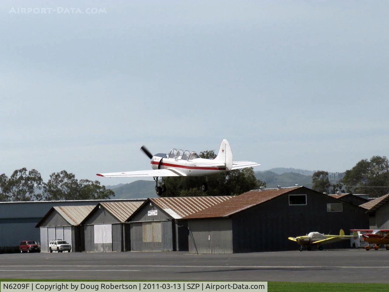 N6209F, 1988 Yakovlev Yak-52 C/N 888306, 1988 Yakovlev YAK 52, Vedeneev M14P 360 Hp radial, takeoff climb Rwy 22