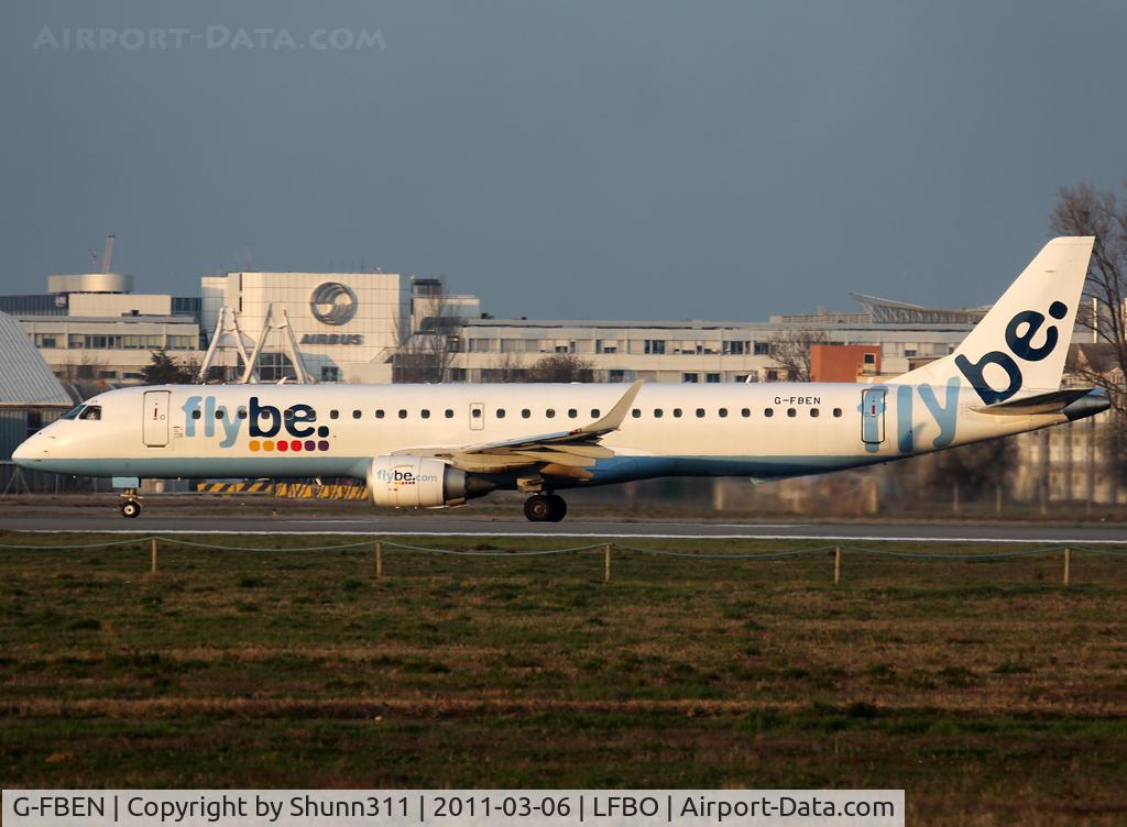 G-FBEN, 2008 Embraer 195LR (ERJ-190-200LR) C/N 19000213, Ready for take off rwy 32R