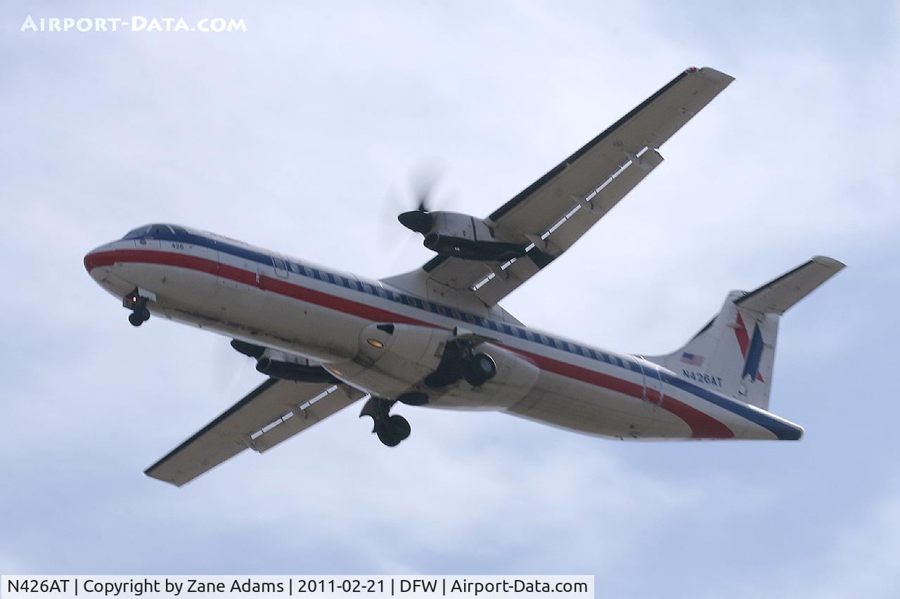 N426AT, 1994 ATR 72-212 C/N 426, American Eagle at DFW Airport