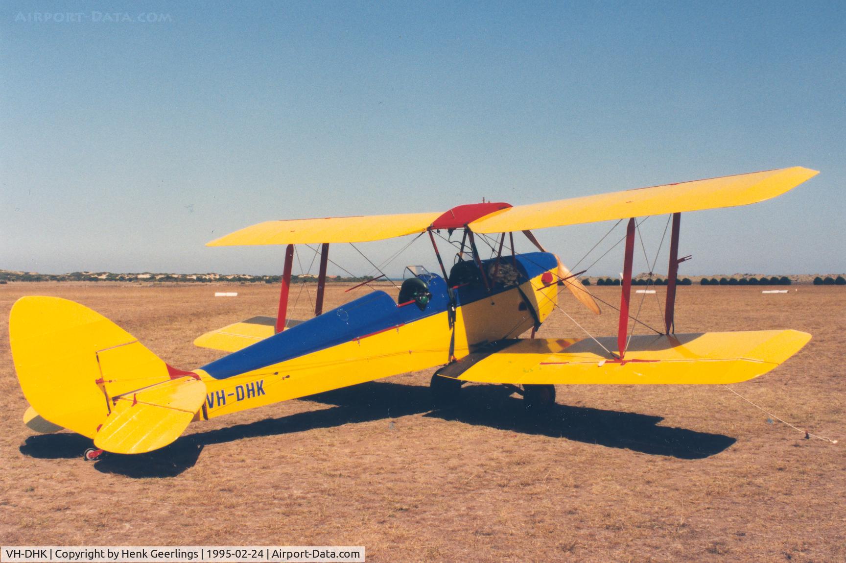 VH-DHK, 1940 De Havilland Australia DH-82A Tiger Moth C/N DHA157, Tiger Moth World , Torquay Airpark , VIC