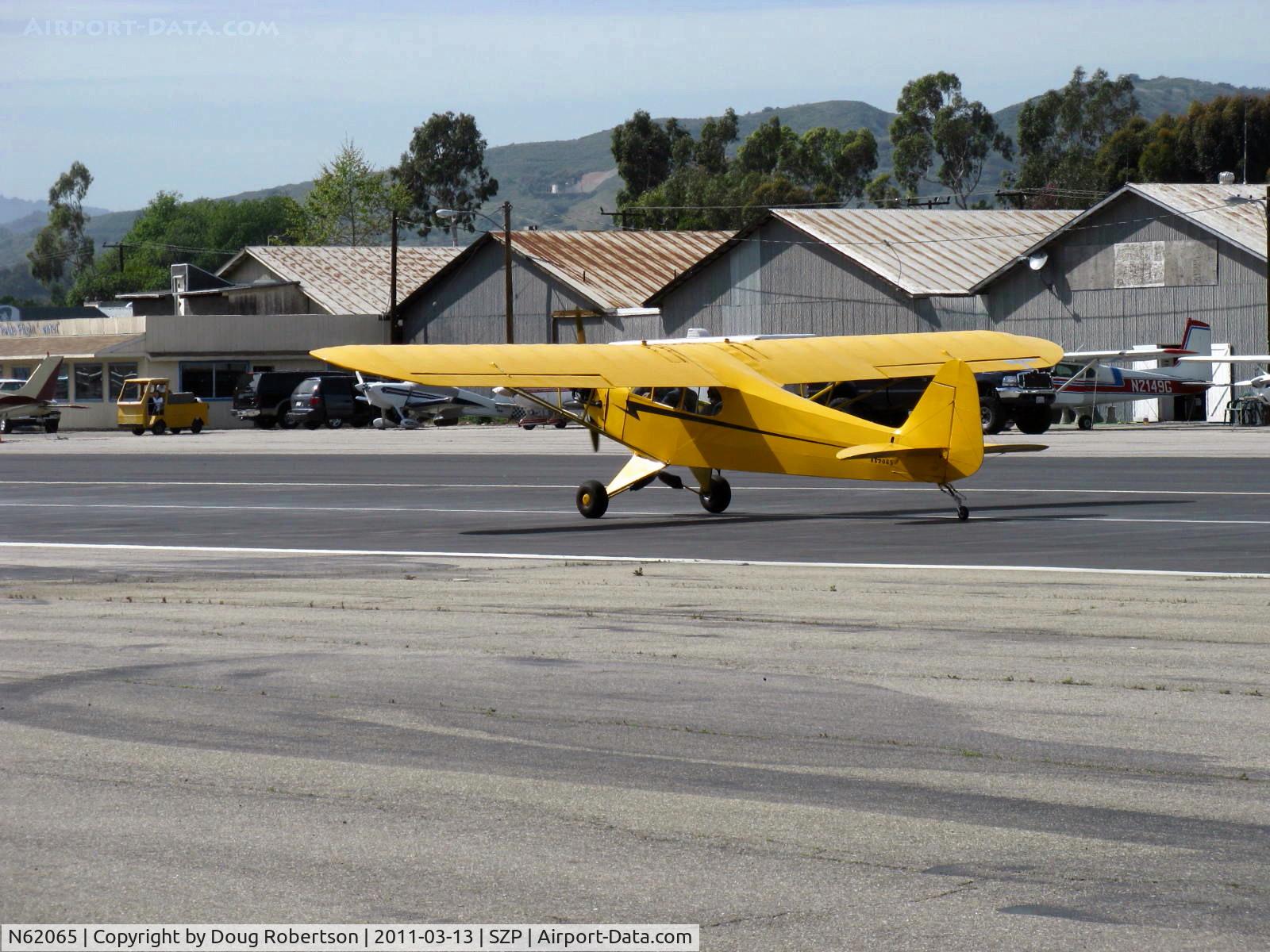 N62065, 1944 Piper J3C-65 Cub Cub C/N 13024, 1944 Piper J3C-65 CUB Continental A&C65 65 Hp, landing roll Rwy 22
