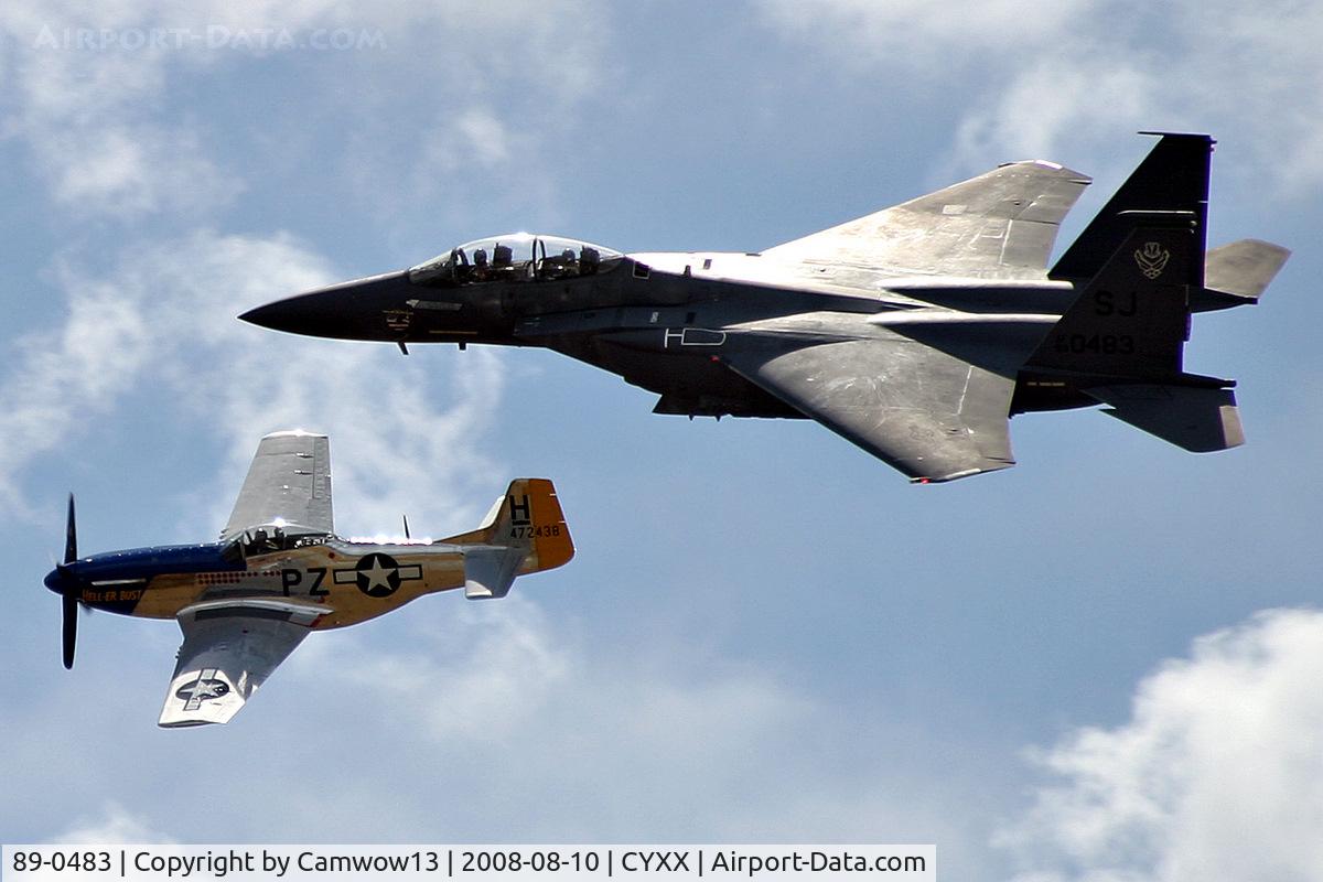 89-0483, 1989 McDonnell Douglas F-15E Strike Eagle C/N 1136/E111, Flying with a beautiful old warbird at the Abbotsford Air Show.