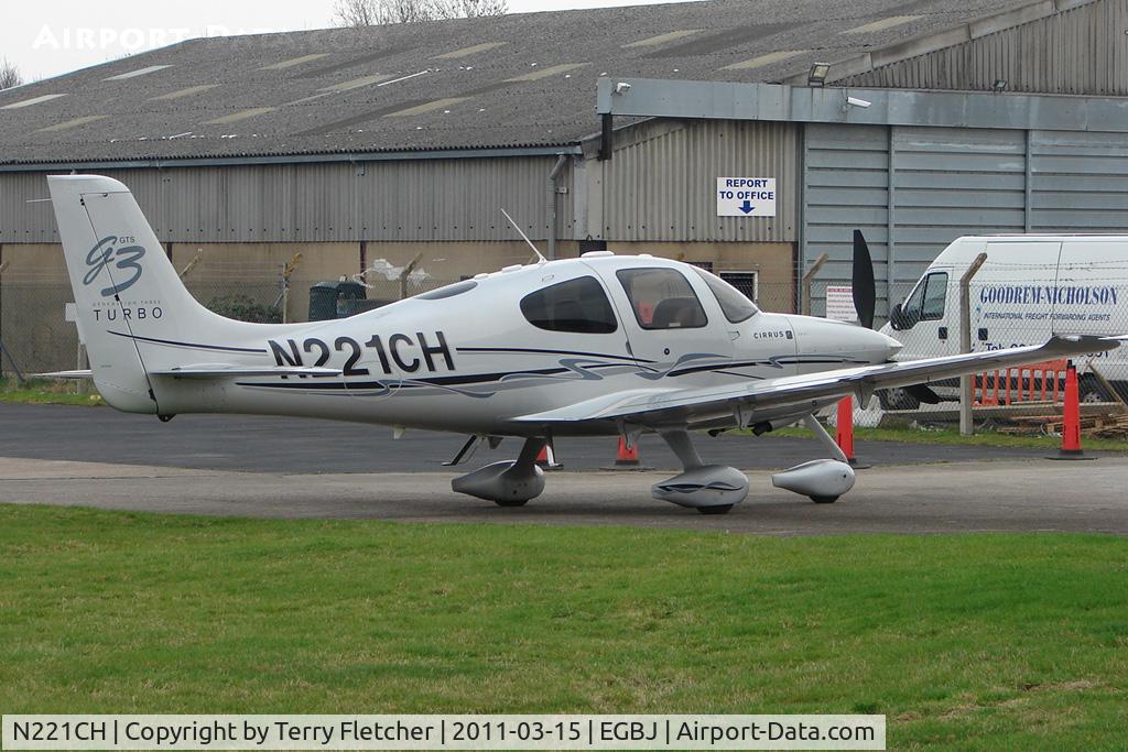 N221CH, 2007 Cirrus SR22 G3 GTS Turbo C/N 2672, 2007 Cirrus Design Corp SR22, c/n: 2672at Staverton