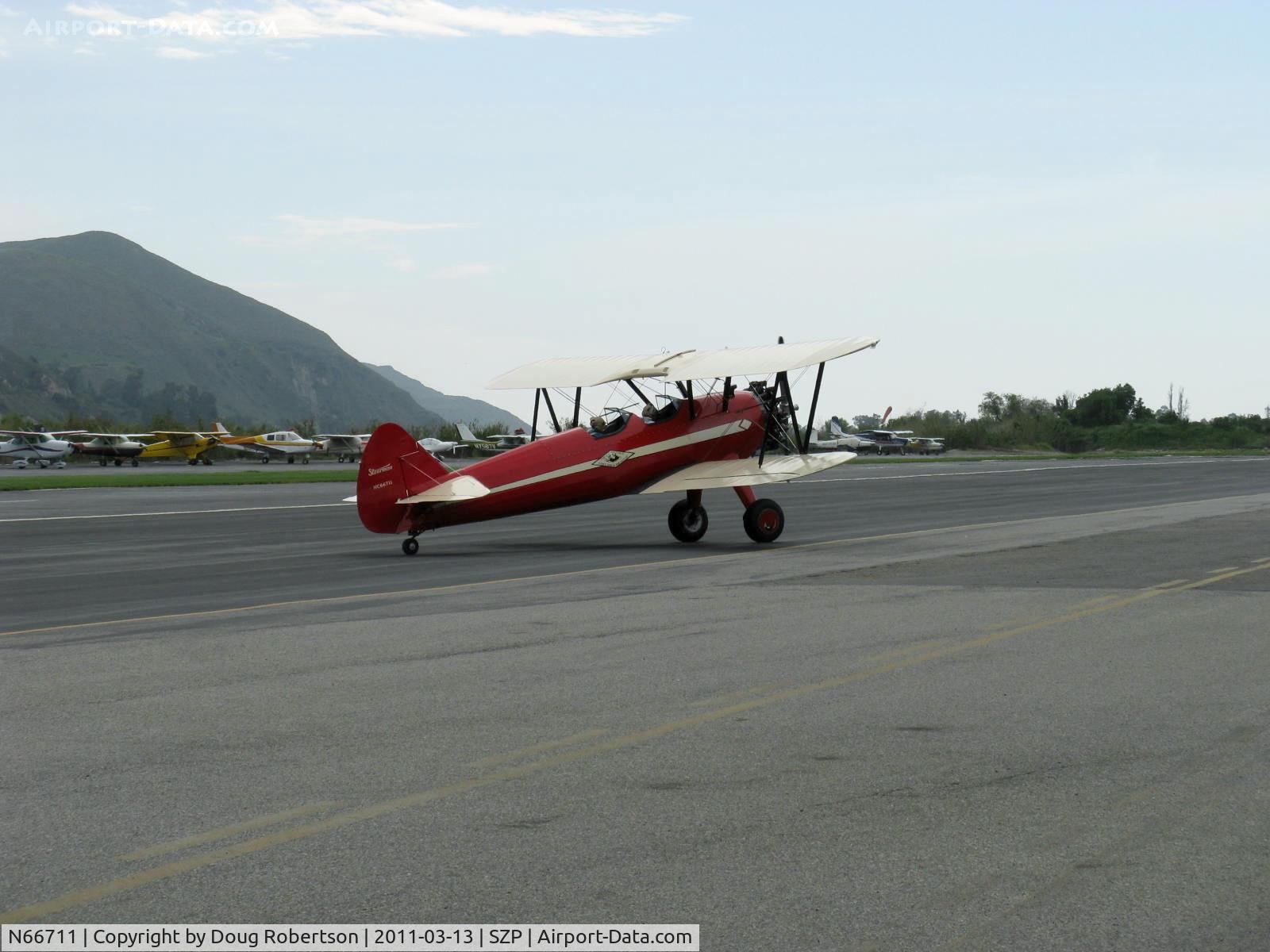 N66711, 1941 Boeing IB75A C/N 75-1675, 1941 Boeing Stearman IB75A, Jacobs R-755B2 275 Hp upgrade, taxi off the active