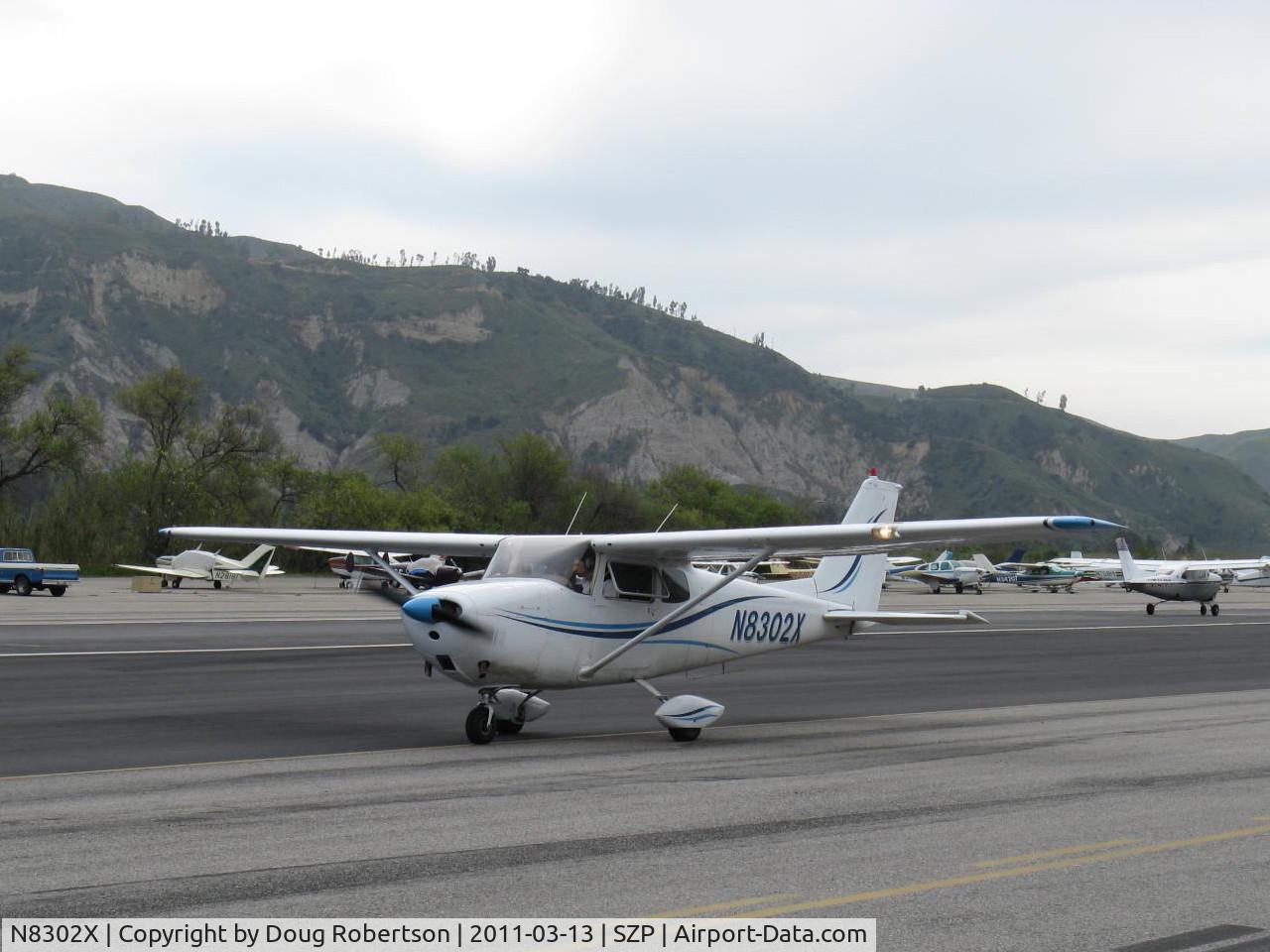 N8302X, 1961 Cessna 172C C/N 17248802, 1961 Cessna 172C SKYHAWK, Continental O-300 145 Hp, taxi to 22