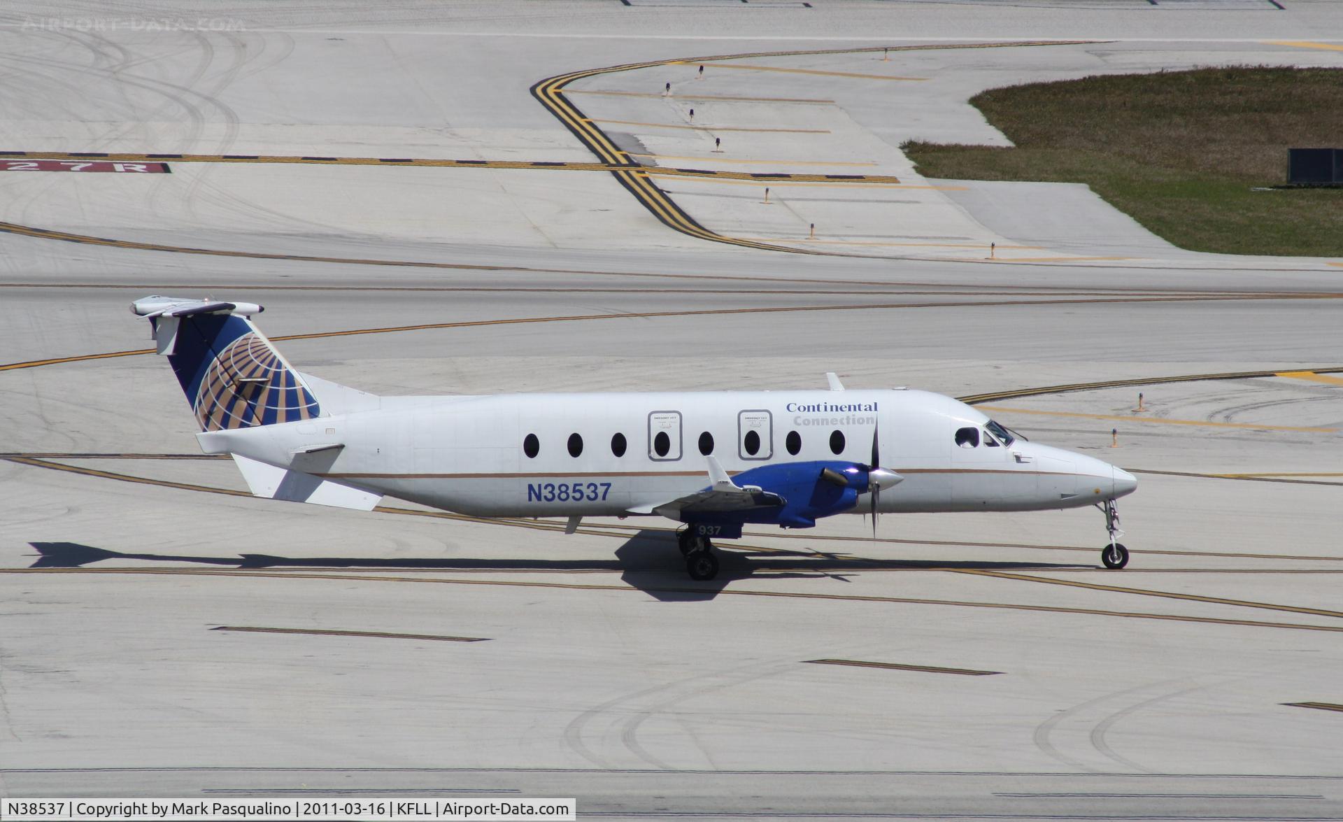 N38537, 1995 Beech 1900D C/N UE-158, Beech 1900D