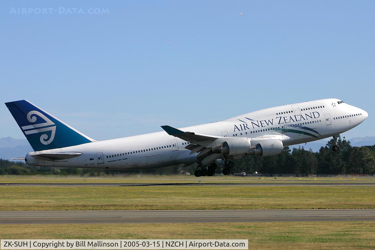 ZK-SUH, 1991 Boeing 747-475 C/N 24896, away from 02