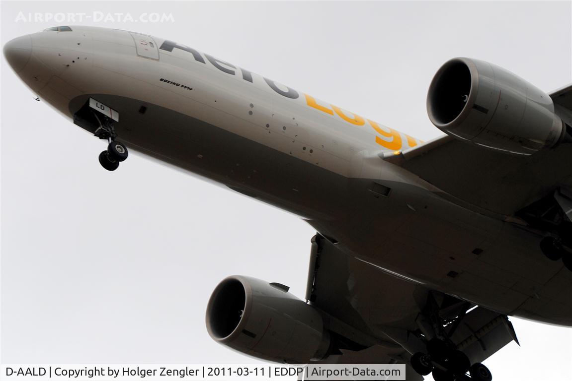D-AALD, 2009 Boeing 777-FZN C/N 36004, Arrival on rwy 26L.