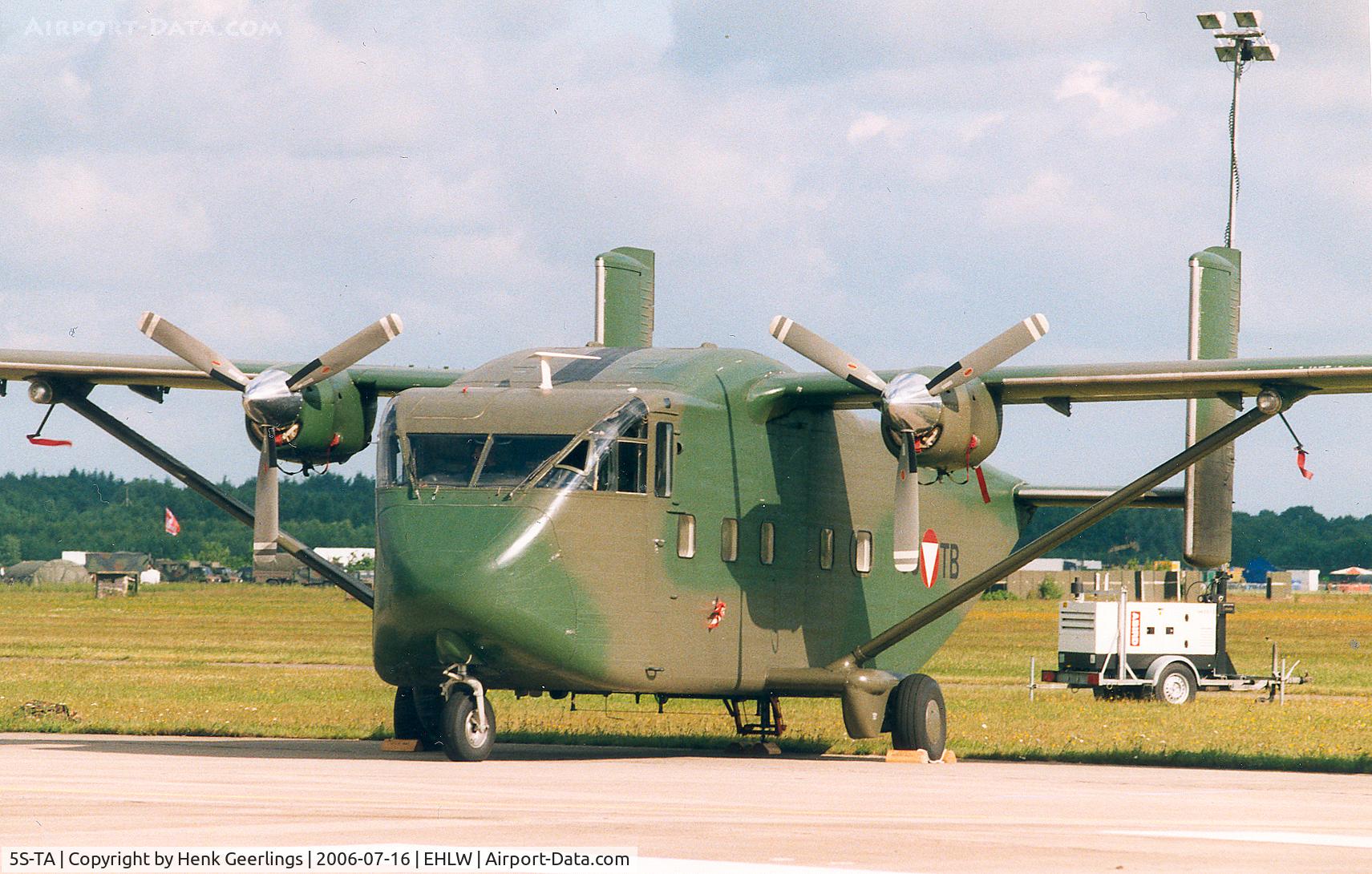 5S-TA, Short SC-7 Skyvan 3M-400 C/N SH.1855, Dutch AF Openday at Leeuwarden AFB , 2006
